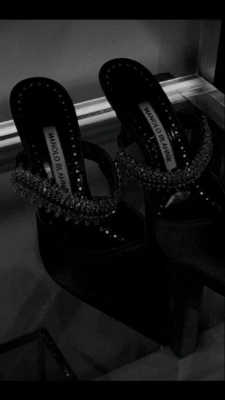 Instagram post from goglam.pl. This post is in position 5.